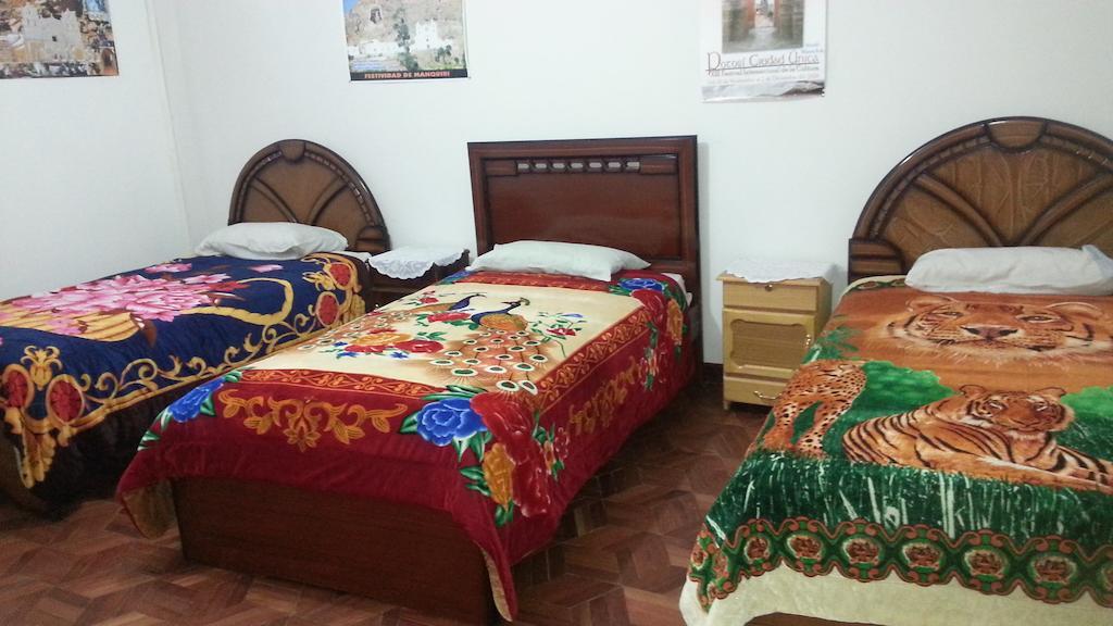 Hostal Villa Imperial Yunguyo Værelse billede